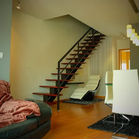 De Faja * Ponta Delgada