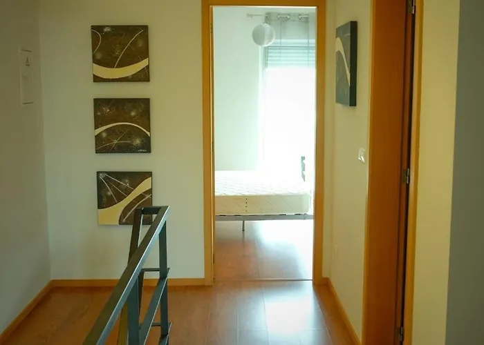 De Faja * Πόντα Ντελγκάντα