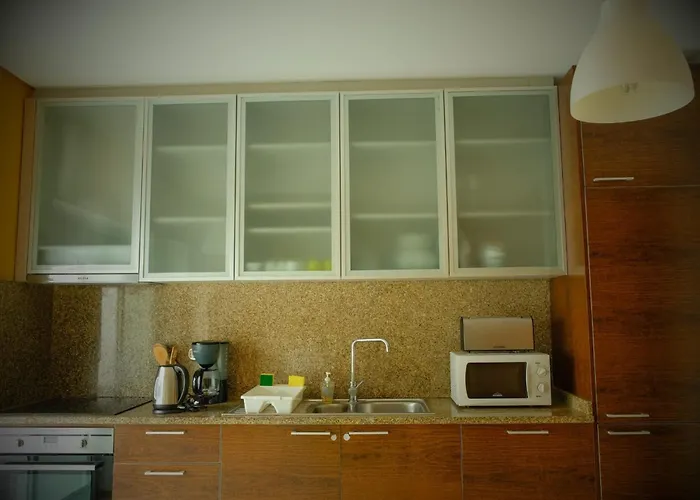 De Faja * Πόντα Ντελγκάντα